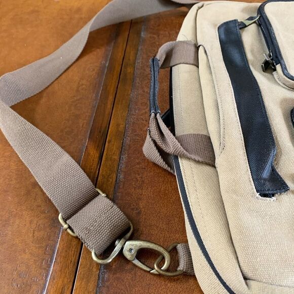 Hex Accessories Radar Convertible Briefcase - Picture 4 of 8